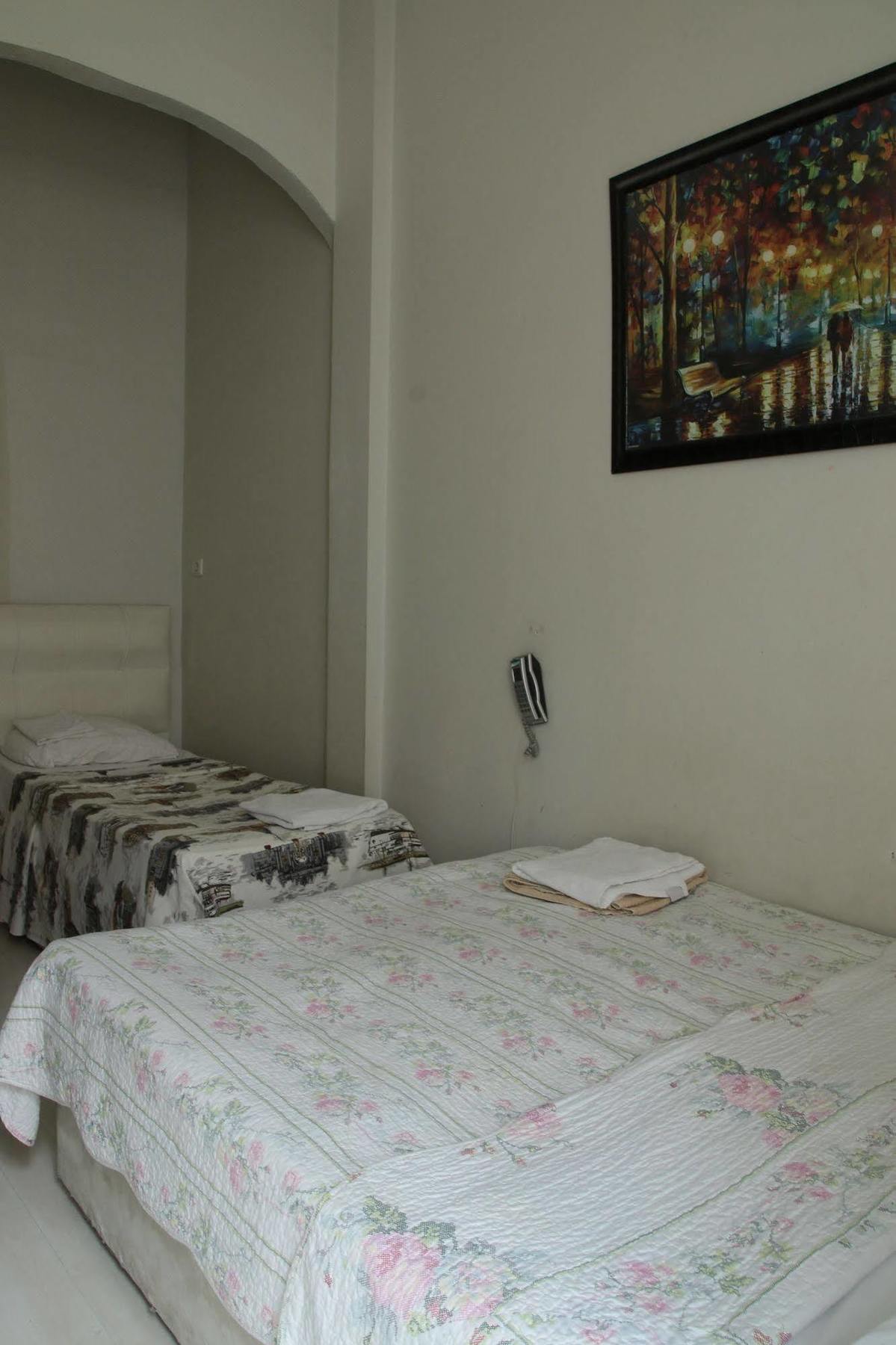 Eagles Budget Home İstanbul Dış mekan fotoğraf